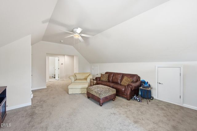 377 S Farnleigh Drive, Chapel Hill, NC 27517