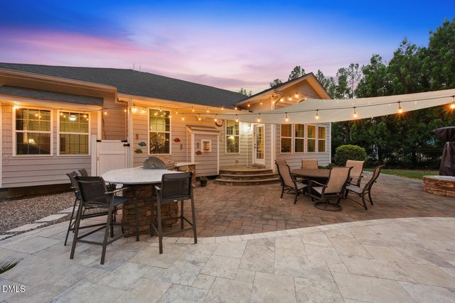 377 S Farnleigh Drive, Chapel Hill, NC 27517