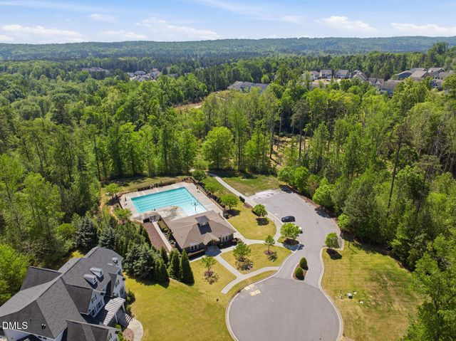 377 S Farnleigh Drive, Chapel Hill, NC 27517