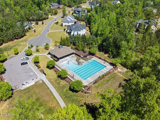 377 S Farnleigh Drive, Chapel Hill, NC 27517