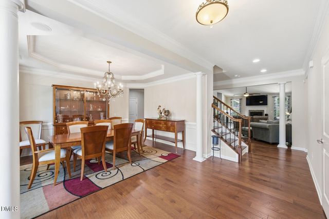 377 S Farnleigh Drive, Chapel Hill, NC 27517