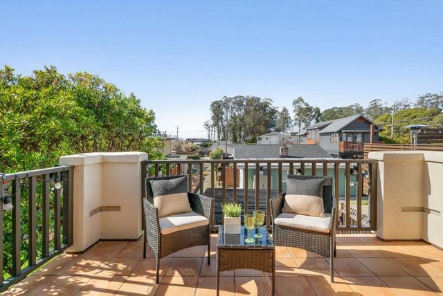 121 Anchorage Avenue, Santa Cruz, CA 95062