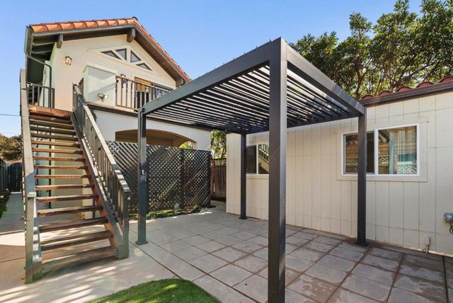 121 Anchorage Avenue, Santa Cruz, CA 95062