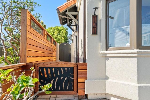 121 Anchorage Avenue, Santa Cruz, CA 95062