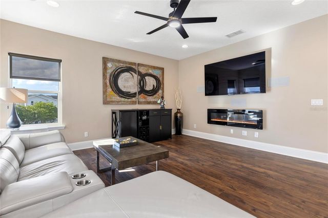 13041 GABOR AVENUE, Orlando, FL 32827