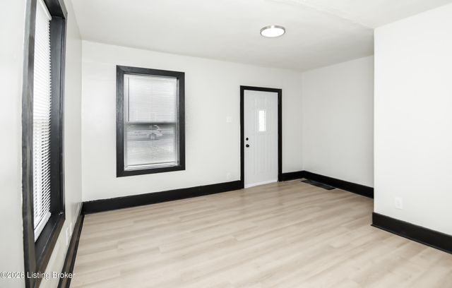 1446 Camden Ave, Louisville, KY 40215