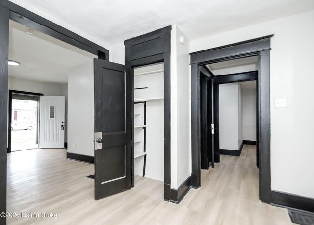 1446 Camden Ave, Louisville, KY 40215