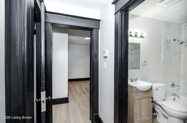 1446 Camden Ave, Louisville, KY 40215