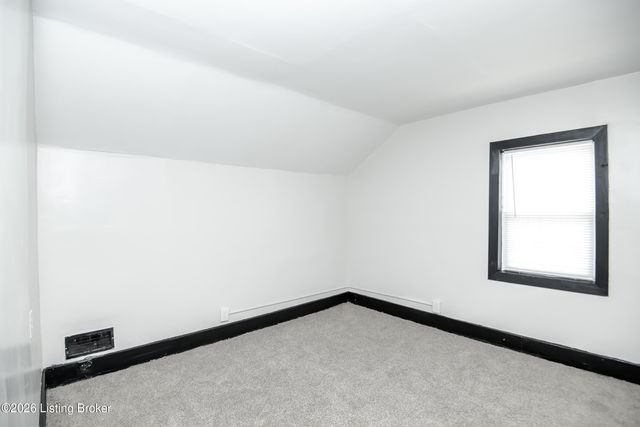 1446 Camden Ave, Louisville, KY 40215