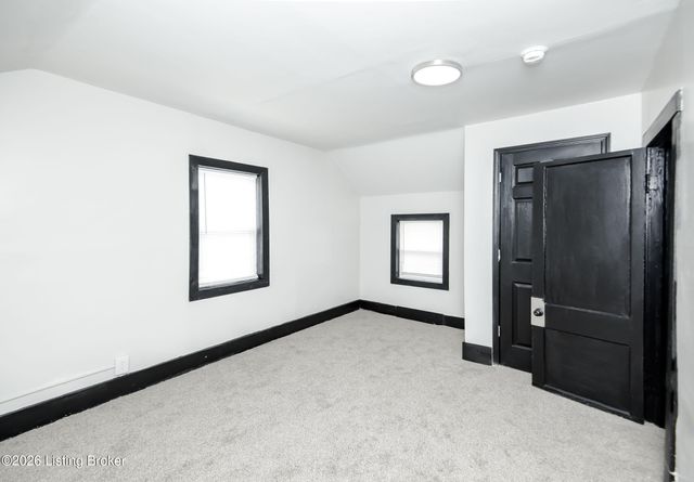 1446 Camden Ave, Louisville, KY 40215