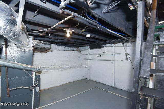 1446 Camden Ave, Louisville, KY 40215