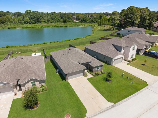 12828 Water Dive Court, Willis, TX 77318
