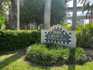 1640 Presidential Way 301, West Palm Beach, FL 33401