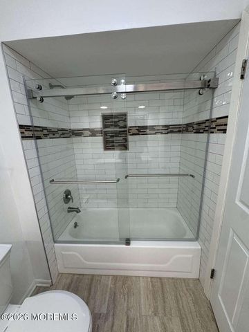 175 Amberly Drive A, Manalapan, NJ 07726