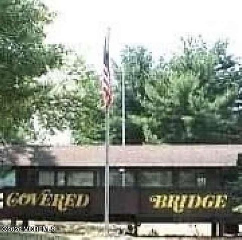 175 Amberly Drive A, Manalapan, NJ 07726