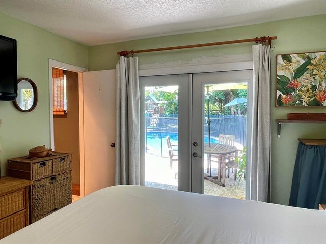 415 Beacon Street, Tequesta, FL 33469