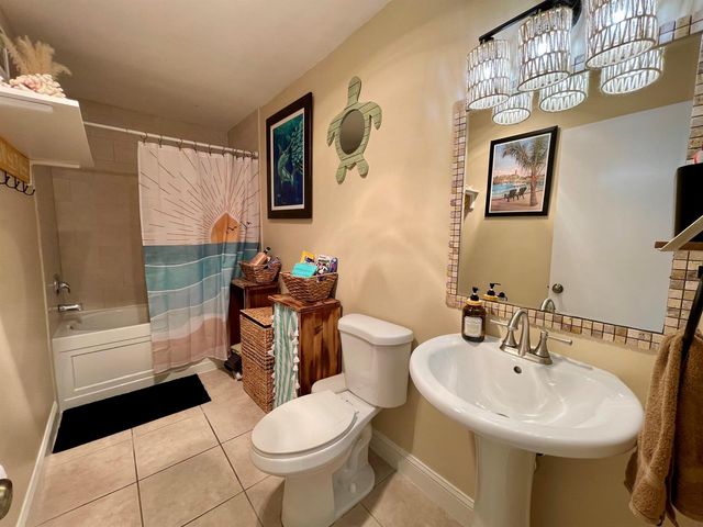 415 Beacon Street, Tequesta, FL 33469
