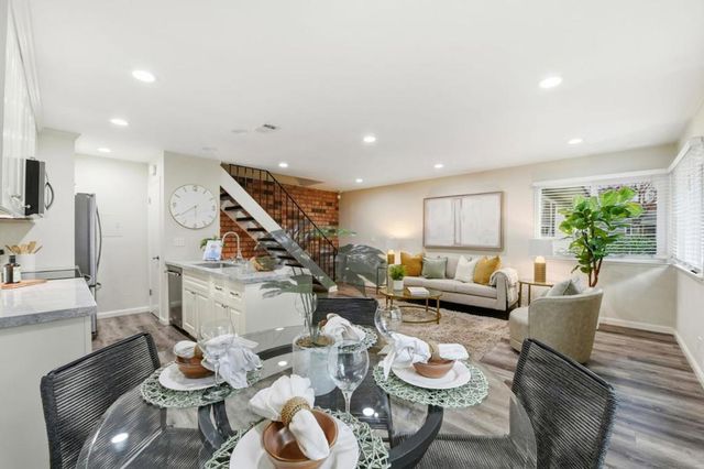 383 E Latimer Avenue 2, Campbell, CA 95008