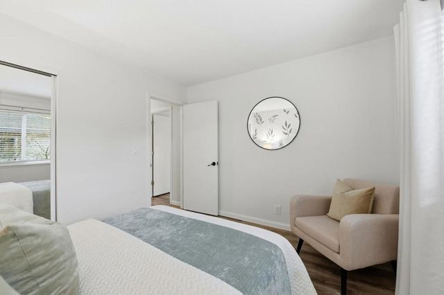 383 E Latimer Avenue 2, Campbell, CA 95008