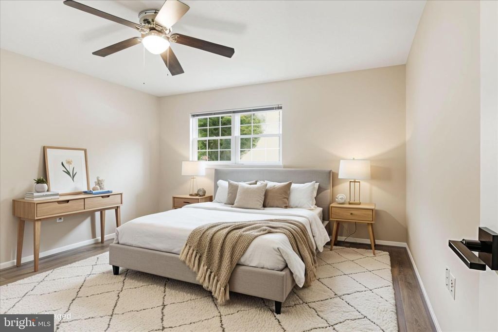 Image 27 of property listing at 203 AUTUMN FLOWER LN, Gaithersburg, MD 20878
