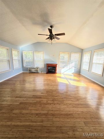 310 Barrett Road, Selma, AL 36701