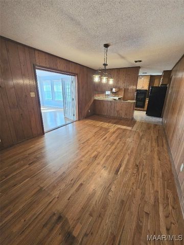 310 Barrett Road, Selma, AL 36701