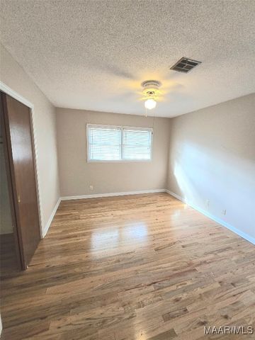 310 Barrett Road, Selma, AL 36701