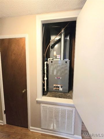 310 Barrett Road, Selma, AL 36701