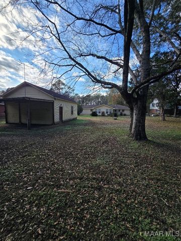 310 Barrett Road, Selma, AL 36701