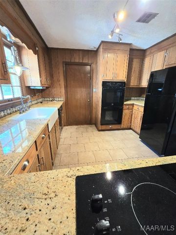 310 Barrett Road, Selma, AL 36701