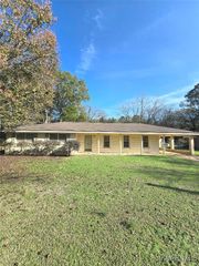 310 Barrett Road, Selma, AL 36701