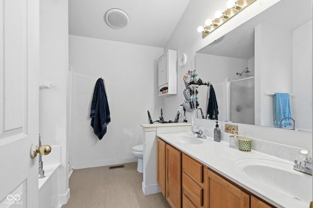 5935 Honeywell Drive, Indianapolis, IN 46236