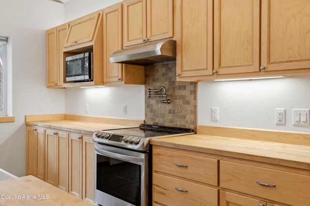 253 Hanaford RD, Blanchard, ID 83804