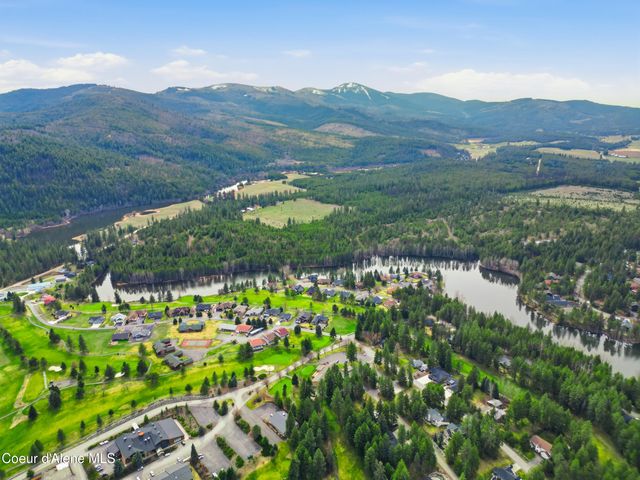 253 Hanaford RD, Blanchard, ID 83804