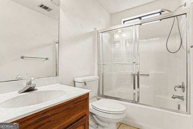 3225 Salem Cove Way SE, Conyers, GA 30013