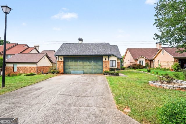3225 Salem Cove Way SE, Conyers, GA 30013
