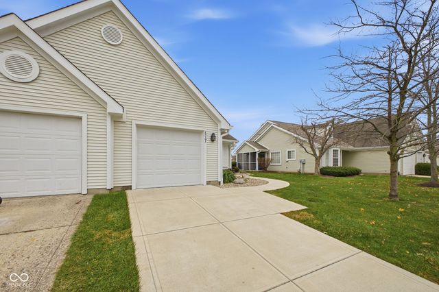 8967 Kiser Point, Indianapolis, IN 46256