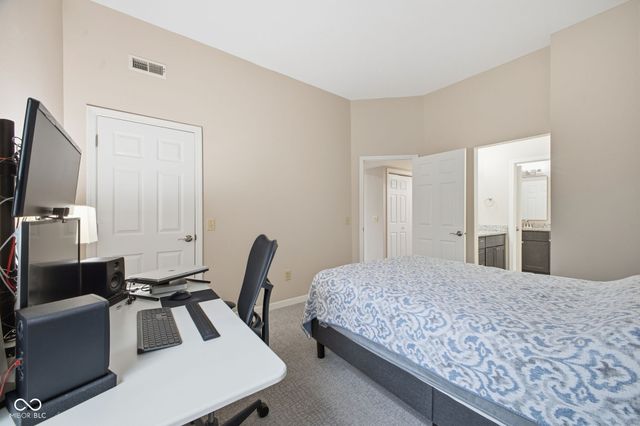 8967 Kiser Point, Indianapolis, IN 46256