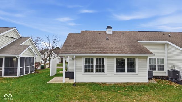 8967 Kiser Point, Indianapolis, IN 46256