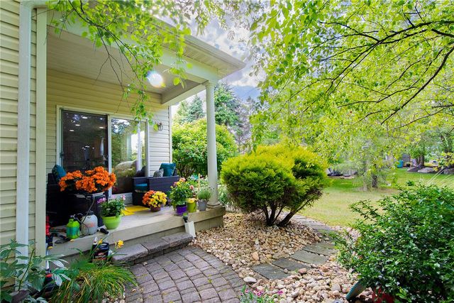 123 Chase Hollow Drive, Bushkill Twp, PA 18064