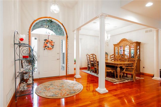 123 Chase Hollow Drive, Bushkill Twp, PA 18064
