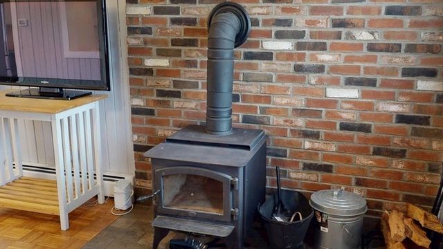 416 Brown St, Attleboro, MA 02703