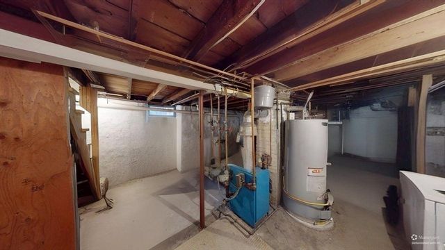 416 Brown St, Attleboro, MA 02703