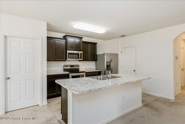 155 Sutherland Drive SW, Palm Bay, FL 32908