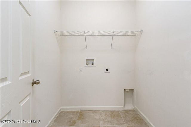 155 Sutherland Drive SW, Palm Bay, FL 32908