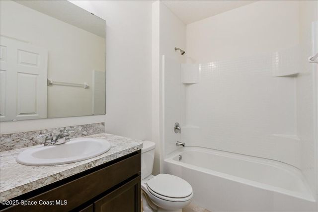 155 Sutherland Drive SW, Palm Bay, FL 32908