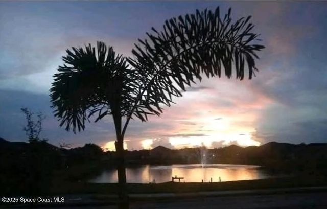 155 Sutherland Drive SW, Palm Bay, FL 32908