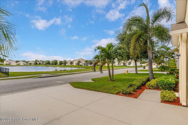 155 Sutherland Drive SW, Palm Bay, FL 32908