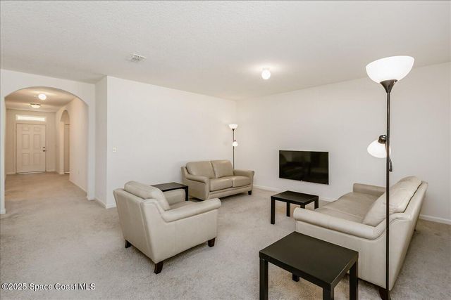 155 Sutherland Drive SW, Palm Bay, FL 32908