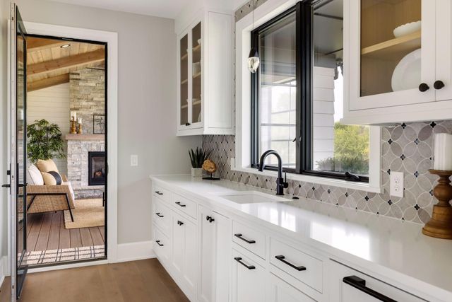 2898 Deer Hill Road, Medina, MN 55356